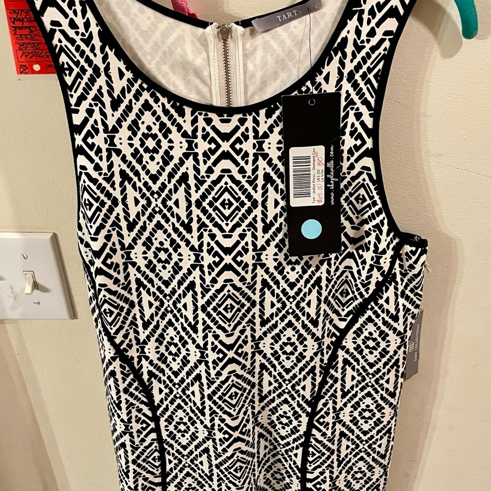 Tart Monochrome Geometric Pattern Dress